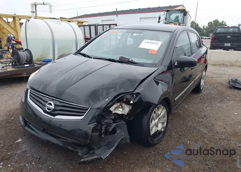 2012 Nissan Sentra 2.0 S z USA, uszkodzony, nr VIN 3N1AB6AP5CL663104